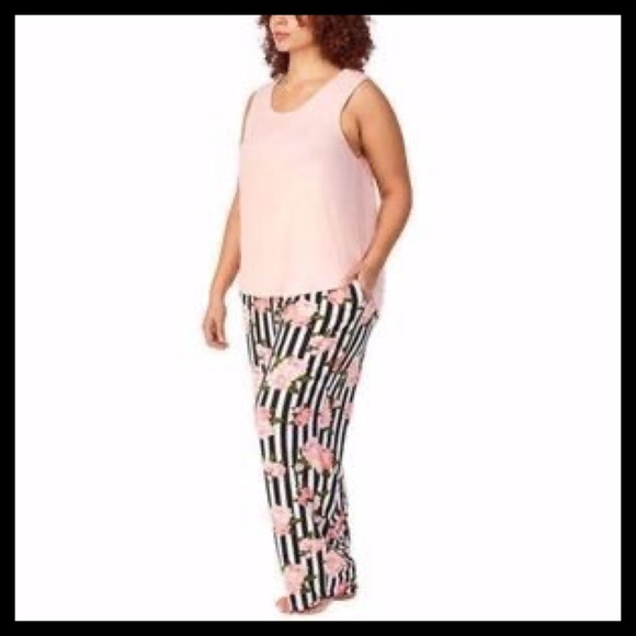 BETSEY JOHNSON Rose Stripe 3 Piece Lounge Set - Picture 4 of 5